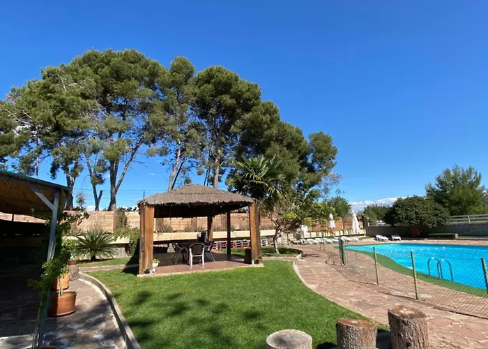 Villa Entrenaranjos
